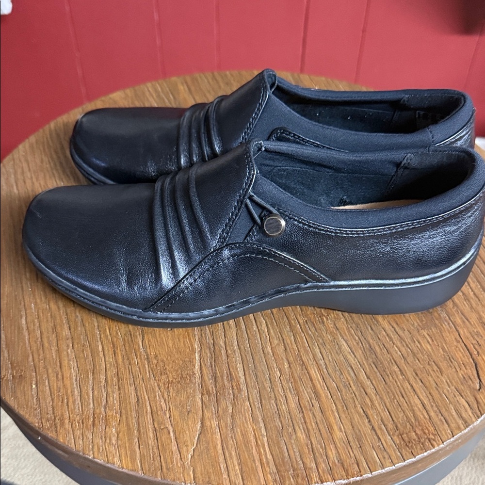 Clarks Black Casual Loafers - Picture 5 of 12